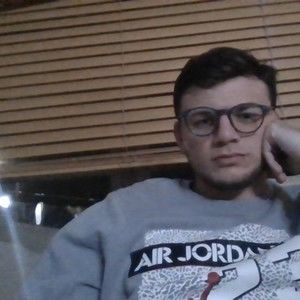 Meet your Posher, Seth